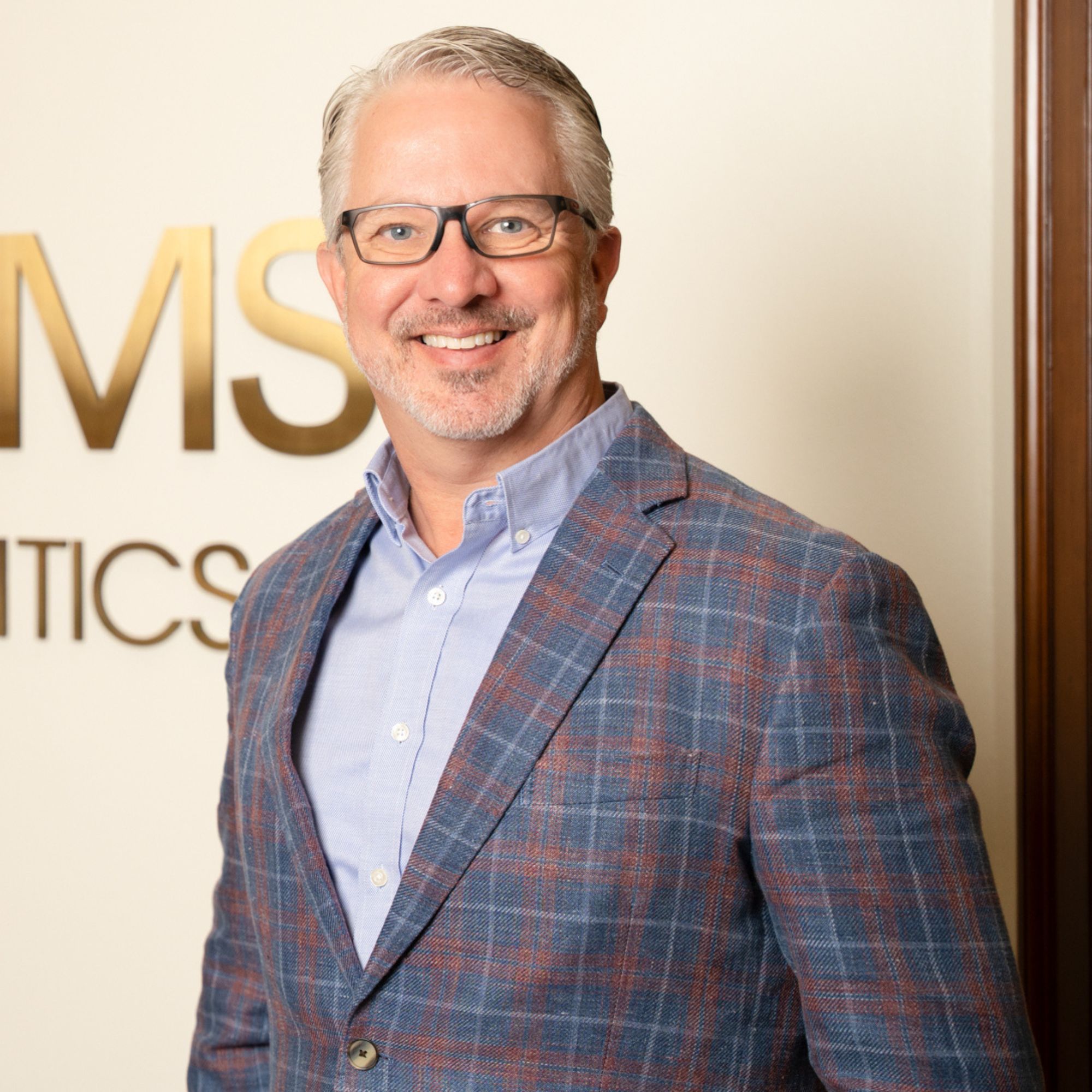 Dr. Williams headshot